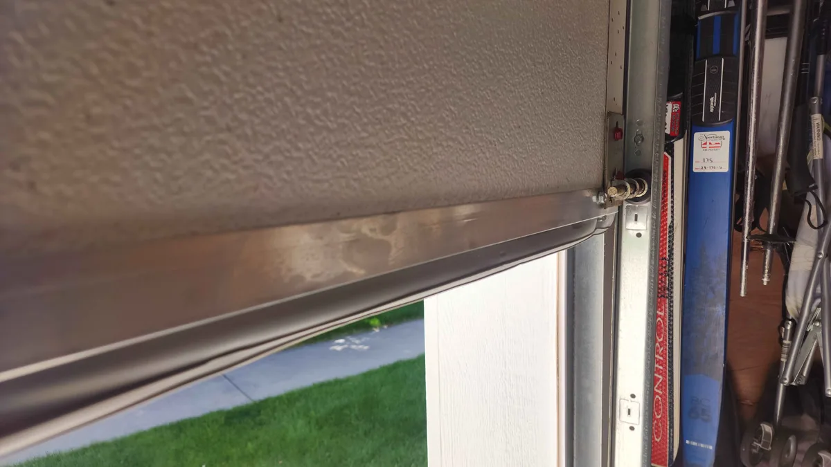 How to Stop Water From Coming Under Your Garage Door (Complete Utah Guide) How to Stop Water From Coming Under Your Garage Door (Complete Utah Guide)